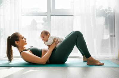 Destroying Your Pelvic Floor Postpartum? STOP Doing THIS Exercise!